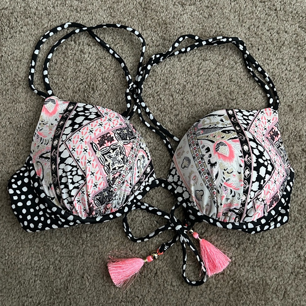 Victoria’s Secret memory foam bikini top